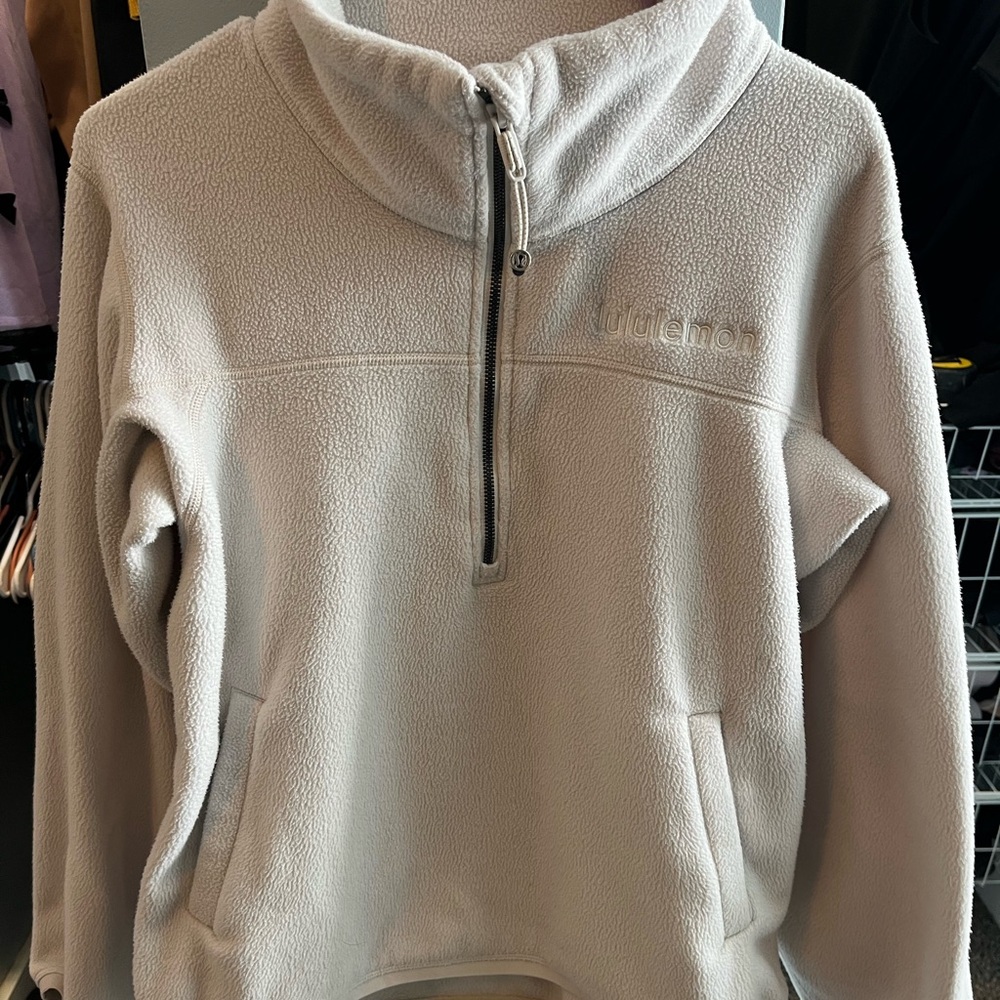 Lululemon Fleece Pullover - Bone - Size 6